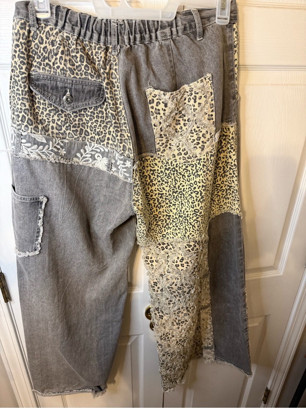 POL Women’s Patchwork Cargo Pants - Gray & Cream Leopard - Picture 5 of 5
